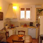 Le Stanze Di Torcicoda Bed and Breakfast 3*